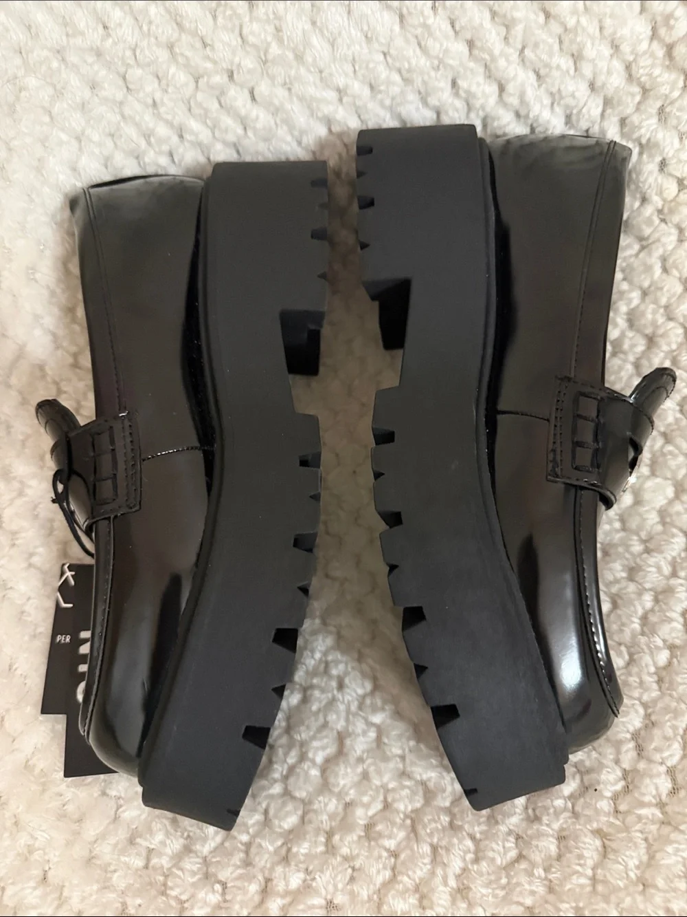 NWT Women’s 8 Madden New York City Lug Sole Coin Black Patent Loafer Cottagecore